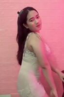 Ebot si Cantik Baju Ketat