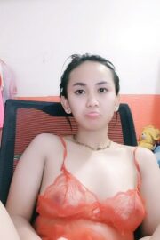 Doraa Live Bikin Gemes Selangkangan Menggoda