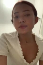 Cewek Sangean Bevila Beril Doyan Colmek Sendiri