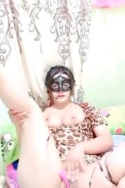 Belinda Cewek Bening Omek Spil Meki Mulus
