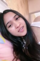 Syaa Cantik Pamer Bulu Jembut Memek