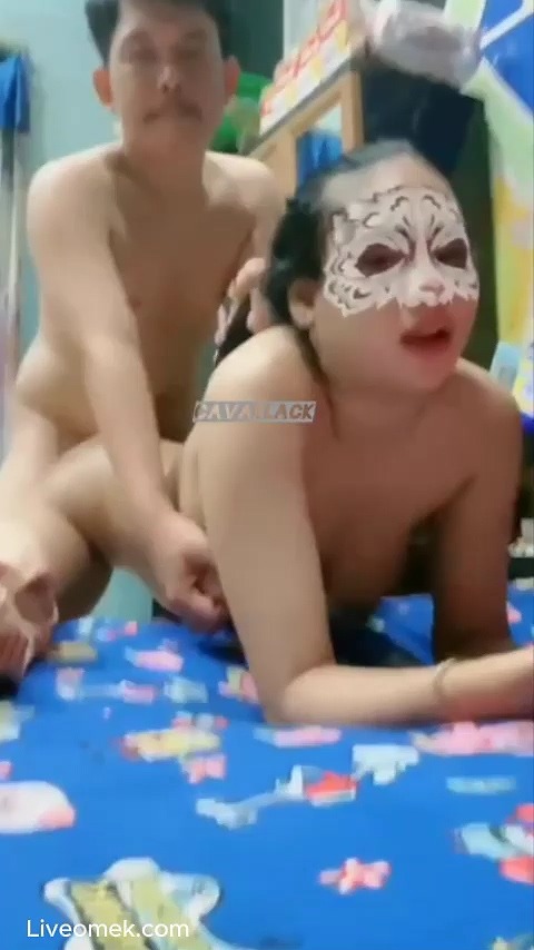 Novie Live Ngentot Sama Suaminya