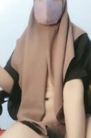 Ara Hijab Berani Live Bugil Omek