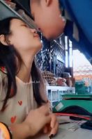 BUNGA Pelayan Toko Disamperin Pacarnya Dicium Digrepe
