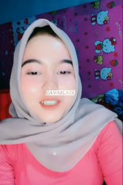 Pamer Meki Tembem Cewek Hijab Live Dream