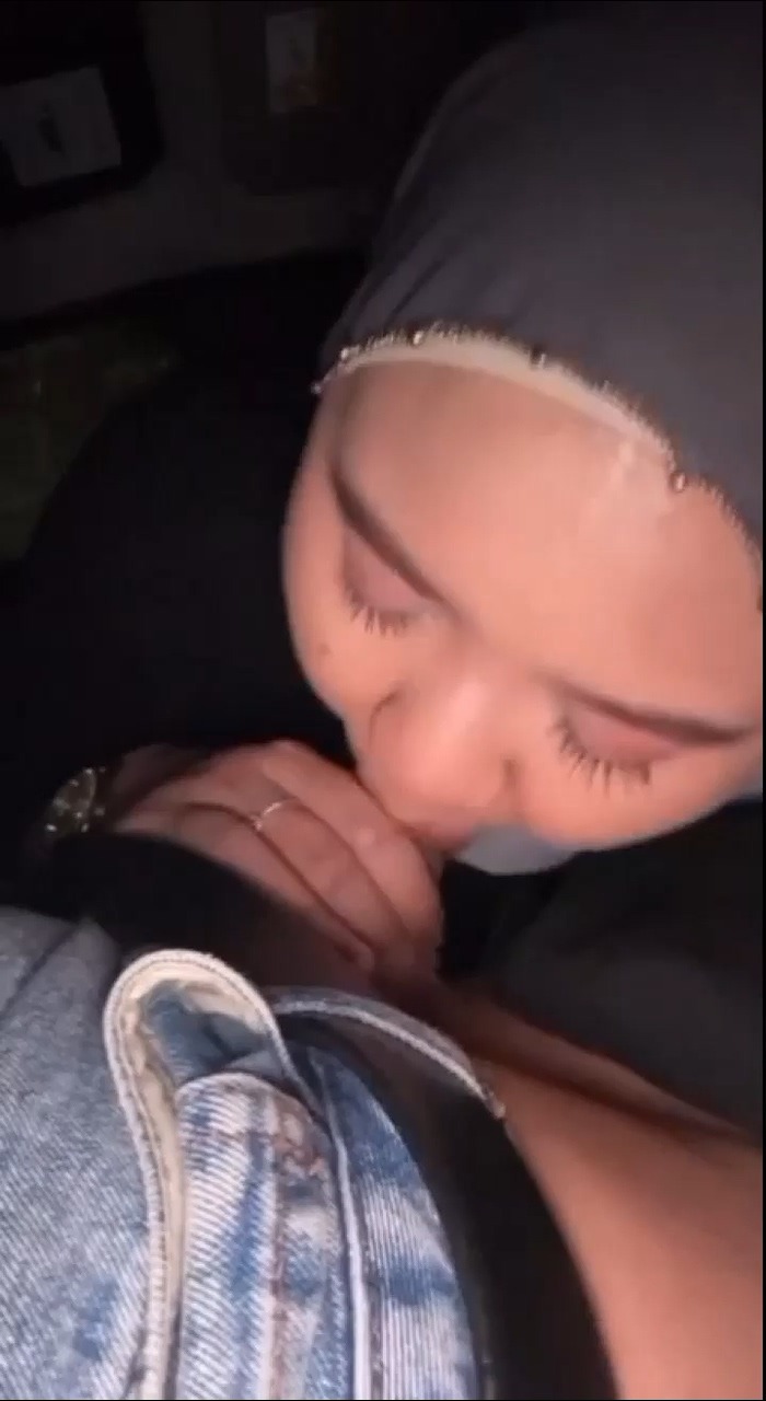 Awek Malay Hijab Nyepong