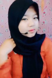 Live Nakal Mora Abg Jilbab Pamer Lobang Itil