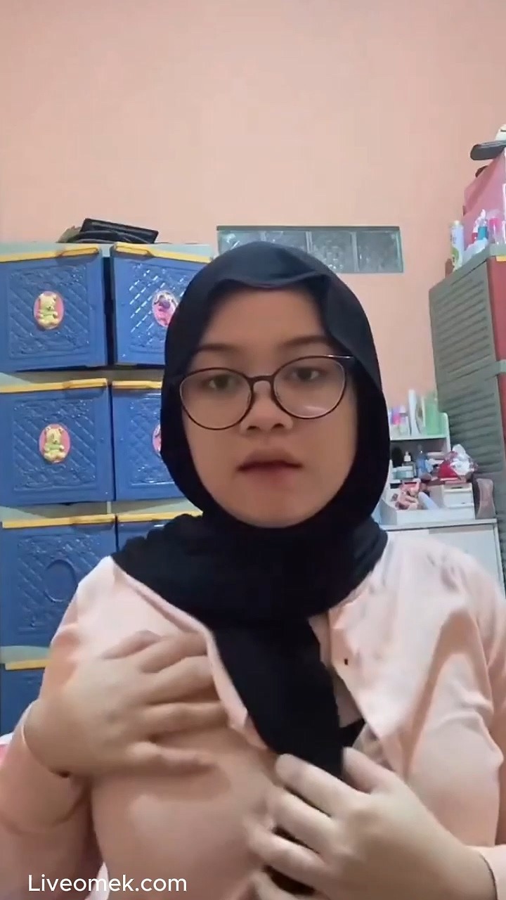 Mbak Afiza Sangean Omek ada Koleksi Ngentotnya