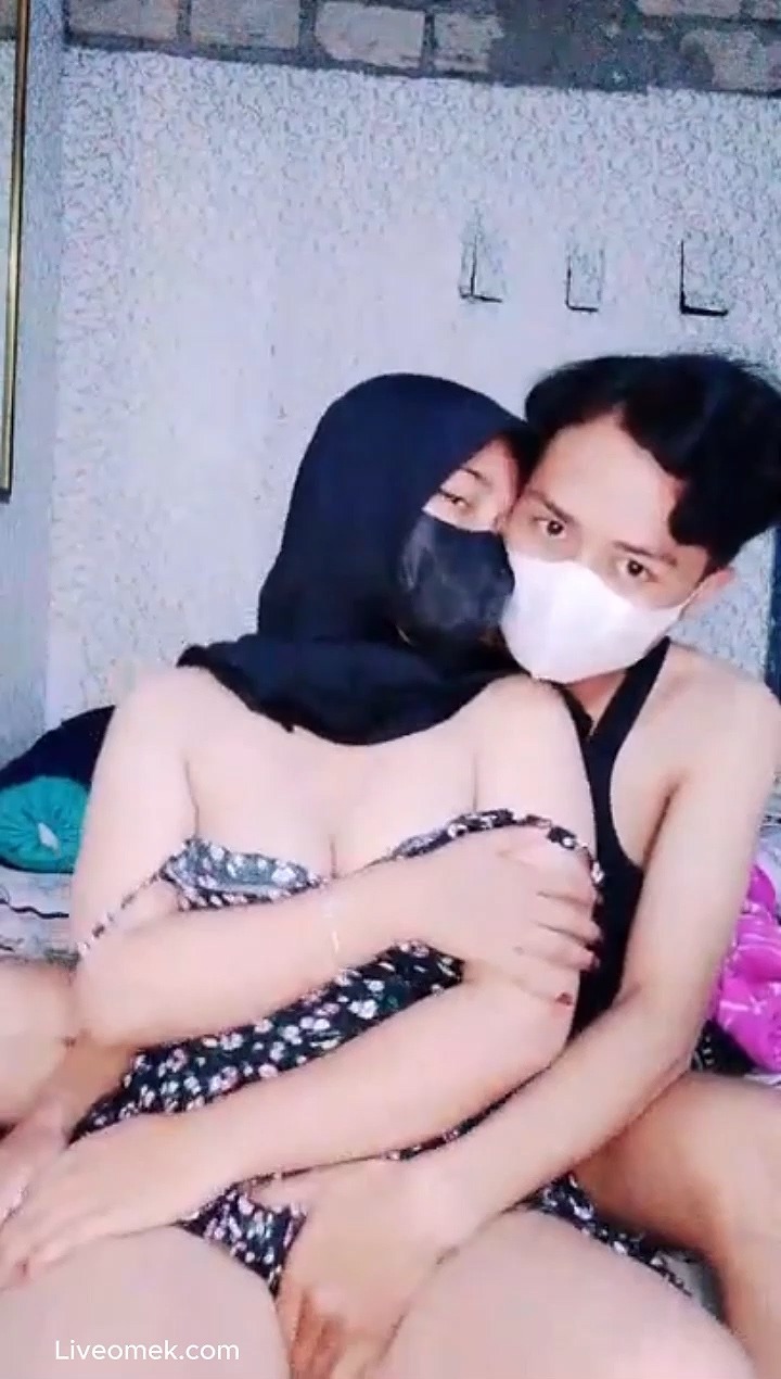 Bokep Hot Pasutri Live Ngewe Part1