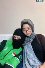 Ojol Diajak Live Ngewe Cewek Jilbab Sange