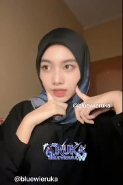 RUKA Berjilbab Cantik Mempesona Berani Omek Depan Kamera