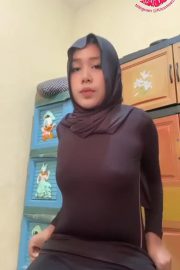 WAWA Hijab Buka Bukaan Pulang Pengajian