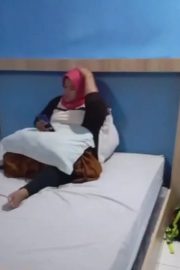 Bawa Cewek Hijab Bokong Gede Ke Kontrakan