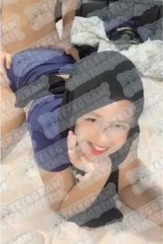 Senyum Bahagia Gadis Jilbab Dientot Doggy