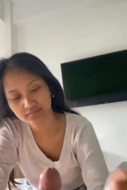 CIKA Gadis Manis Kaget Lihat Kontol Cowoknya Gede