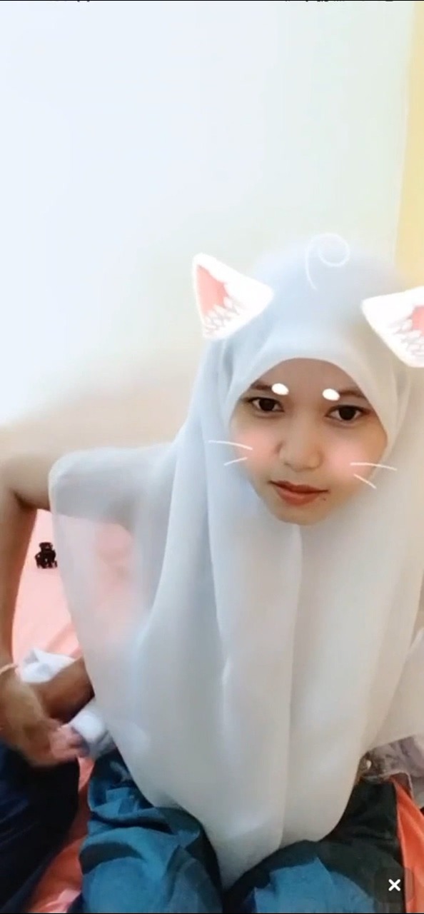 Gadis Hijab Masih Pelajar Live Dibugilin