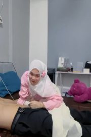Lonte HIJAB Main Di Hotel