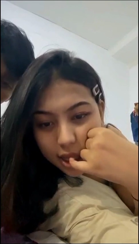 MEIRA Sama Pacar Ngewe Crot Di Mulut