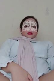 CAMELINA Cewek Hijab Montok Mainin Meki Ganas
