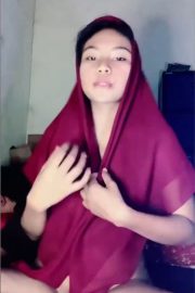 XD Medusa Hijab Naikin Pascol Ngocok Bareng